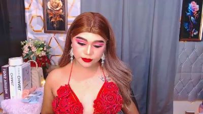 Samanthaxxtrans live cam on Cam4