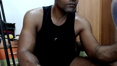 SamarioLatino live cam on Cam4