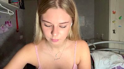 SamellaLopas live cam on Cam4
