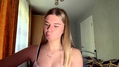 SamellaLopas live cam on Cam4