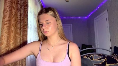 SamellaLopas live cam on Cam4