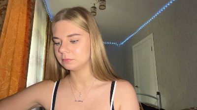 SamellaLopas live cam on Cam4