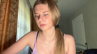 SamellaLopas live cam on Cam4
