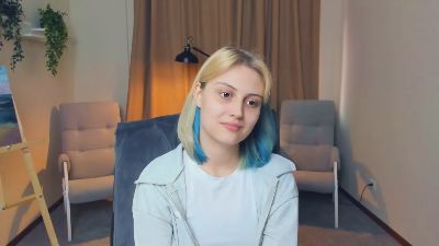 SamellaReeh live cam on Cam4