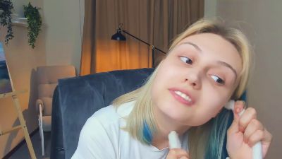 SamellaReeh live cam on Cam4