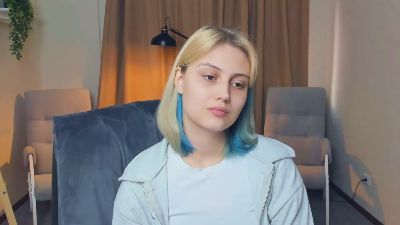 SamellaReeh live cam on Cam4