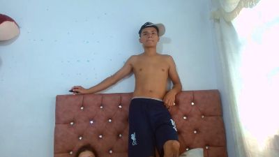 Sami_taylor live cam on Cam4