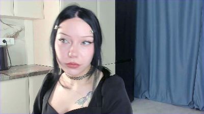 SamiraWeidner live cam on Cam4