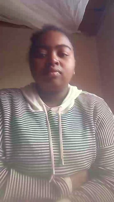 Samirrah live cam on Cam4