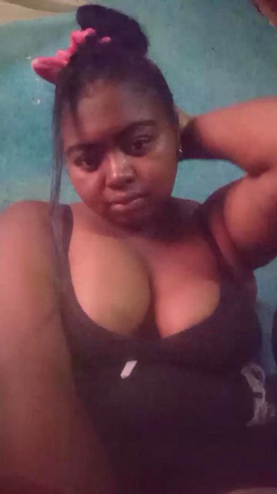 Samirrah live cam on Cam4