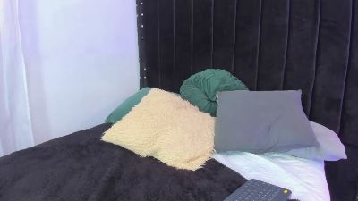 SammyBrunnette live cam on Cam4