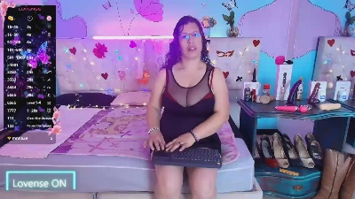 Sammy_Mature live cam on Cam4