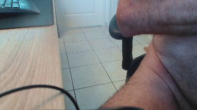 Sammychest live cam on Cam4