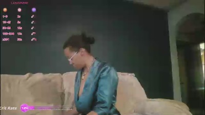 Samone9 live cam on Cam4