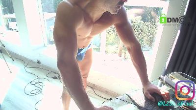 Samricci21 live cam on Cam4