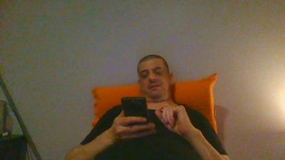 Samuelsalvador live cam on Cam4