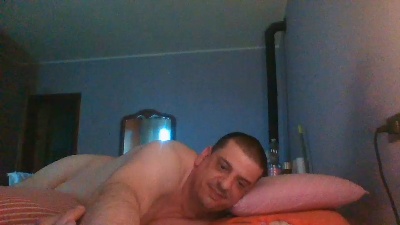 Samuelsalvador live cam on Cam4