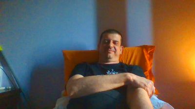 Samuelsalvador live cam on Cam4
