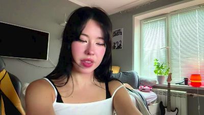 SanaTraywick live cam on Cam4