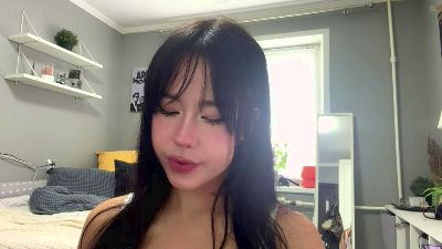 SanaTraywick live cam on Cam4
