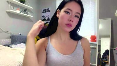 SanaTraywick live cam on Cam4