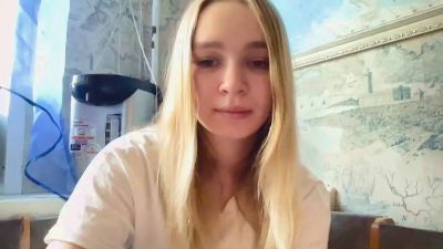 SandaAldaba live cam on Cam4