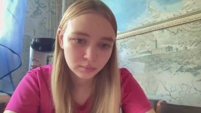SandaAldaba live cam on Cam4