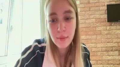 SandaAldaba live cam on Cam4