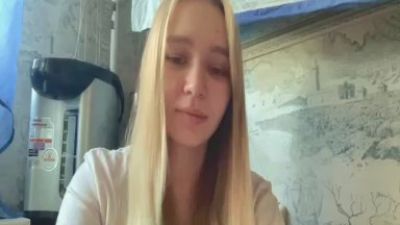 SandaAldaba live cam on Cam4