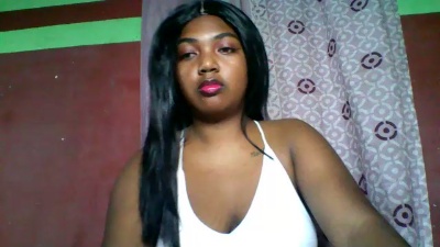 Sandii_gial live cam on Cam4