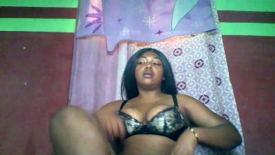 Sandii_gial live cam on Cam4