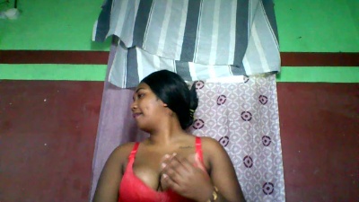 Sandii_gial live cam on Cam4