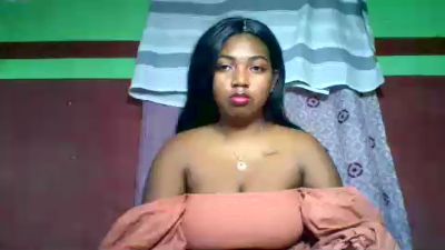 Sandii_gial live cam on Cam4