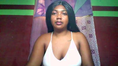 Sandii_gial live cam on Cam4