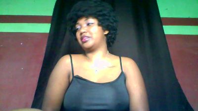 Sandii_gial live cam on Cam4