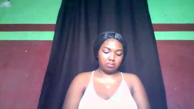 Sandii_gial live cam on Cam4