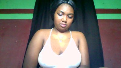 Sandii_gial live cam on Cam4