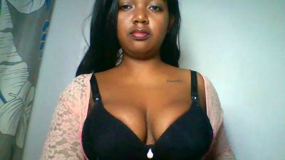 Sandii_gial live cam on Cam4