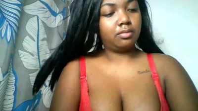 Sandii_gial live cam on Cam4