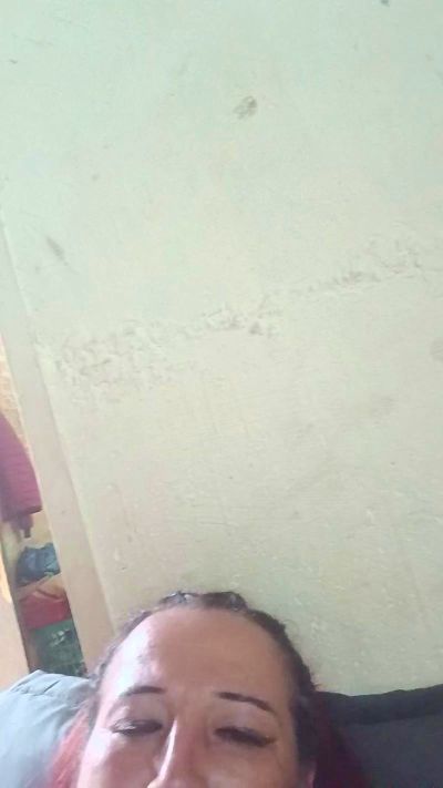 Sandra32 live cam on Cam4