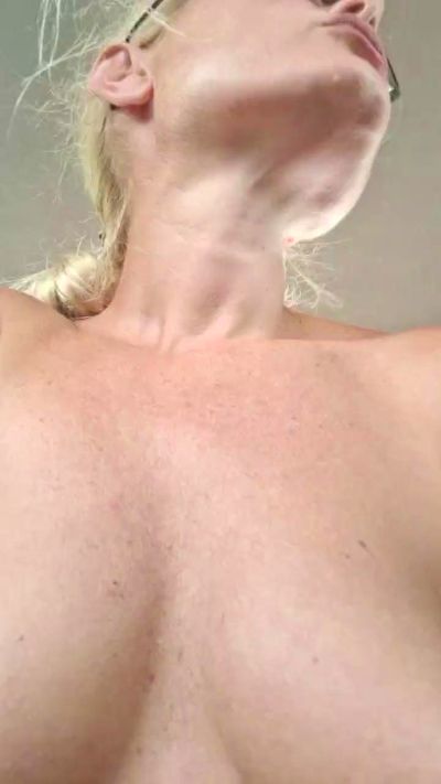 Sandra87_ live cam on Cam4