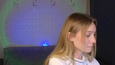 SandraSanvee live cam on Cam4