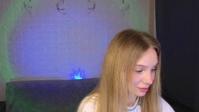 SandraSanvee live cam on Cam4