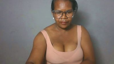 Sandratina live cam on Cam4