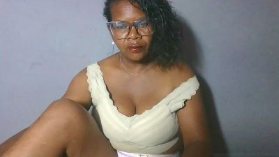 Sandratina live cam on Cam4