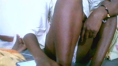 Sandratriniaina live cam on Cam4