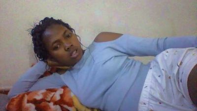 Sandratriniaina live cam on Cam4