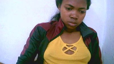 Sandratriniaina live cam on Cam4