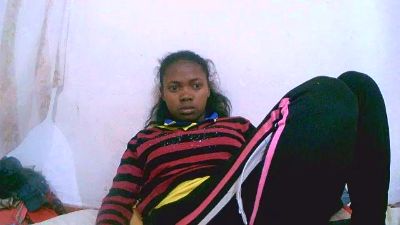 Sandratriniaina live cam on Cam4