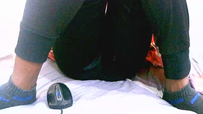 Sandratriniaina live cam on Cam4